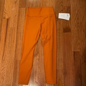 Athleta Transcend Tight - Colour: Foliage Orange - Size: M